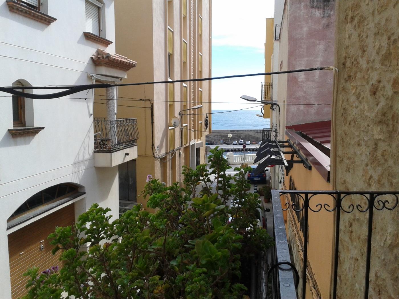 INNOUTHOME APARTAMENTO AL LADO DE LA PLAYA, WIFI Y AIRE _ ANDREU LLAMBRICH